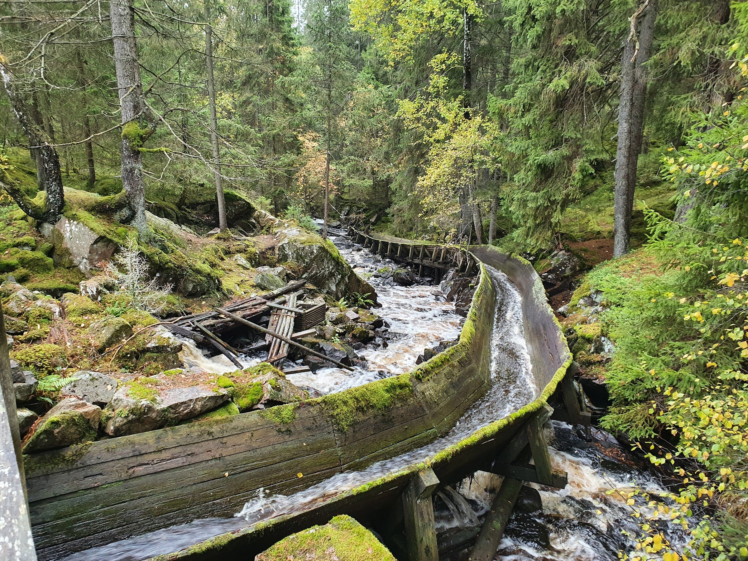 Valåns flottningsränna